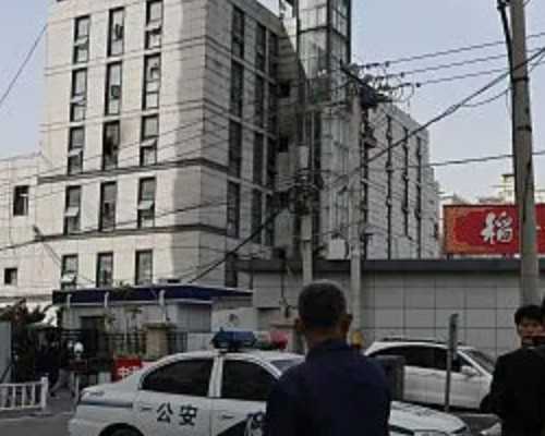 深圳代怀妈微信群,深圳的马来西亚试管婴儿中介准备费用十万够吗(马来西亚试